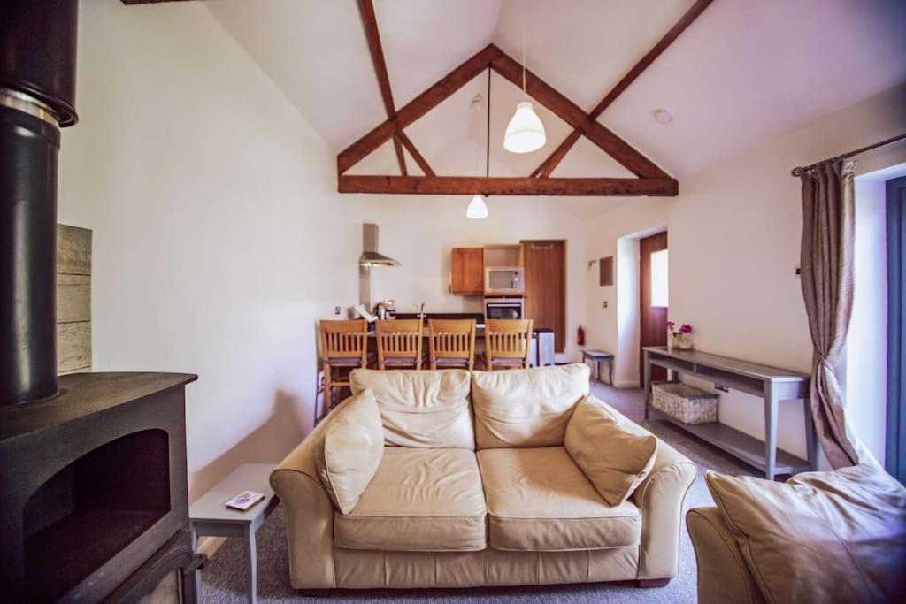 Cosy Cottage On Banks Of River Wye Foy Exteriör bild
