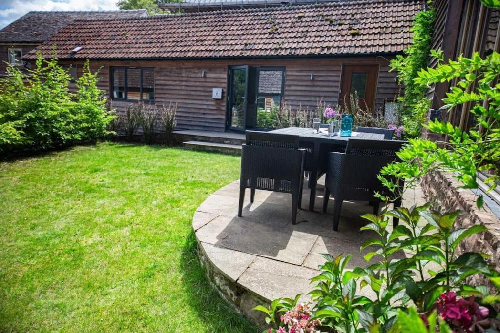 Cosy Cottage On Banks Of River Wye Foy Exteriör bild